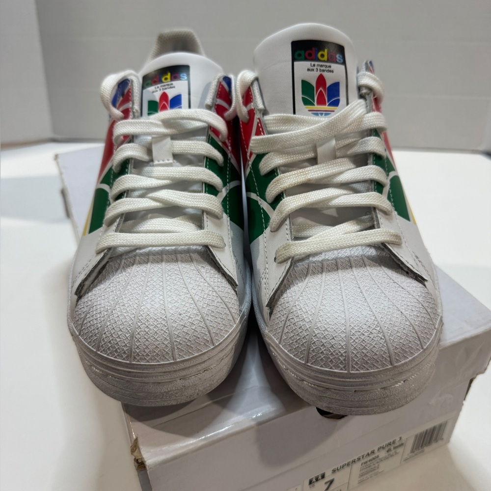 Adidas Superstar Pure J, size 7M, preowned in original box - Picture 2 of 7
